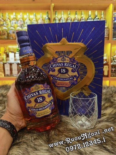 Rượu Chivas Regal 18YO Gold Hộp Quà 2024