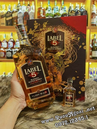 Rượu Label 5 Classic Black Hộp Quà 2022