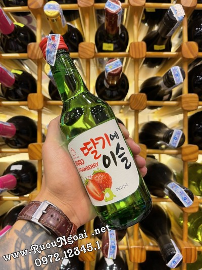 Rượu Soju Jinro Strawberry Dâu Tây